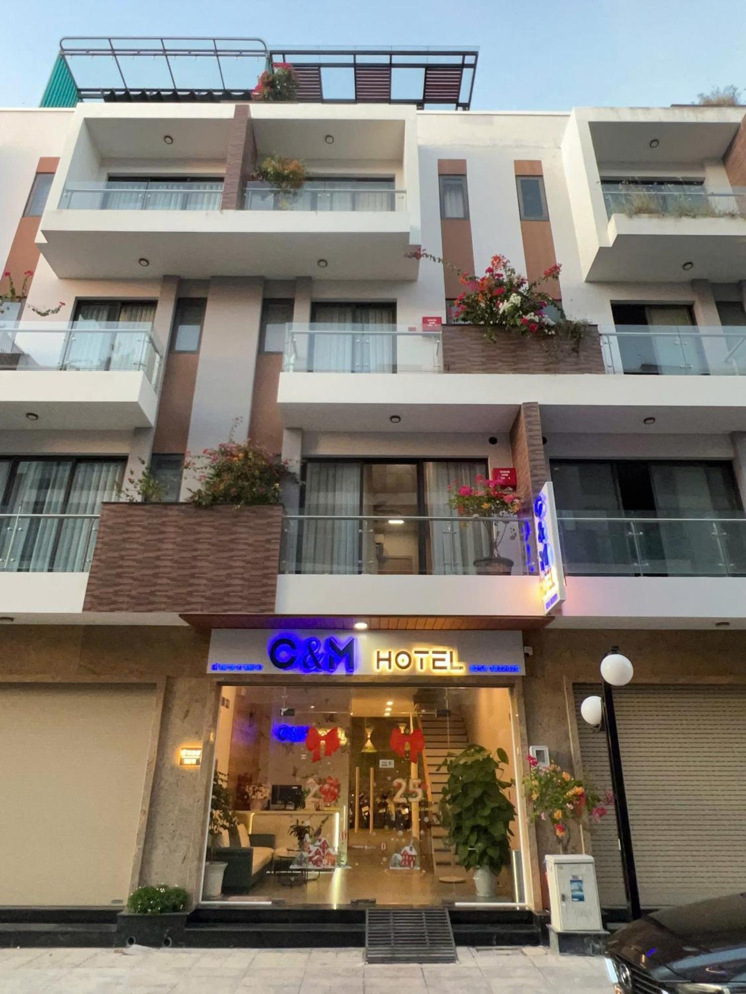 C&M Hotel Фанранг Экстерьер фото