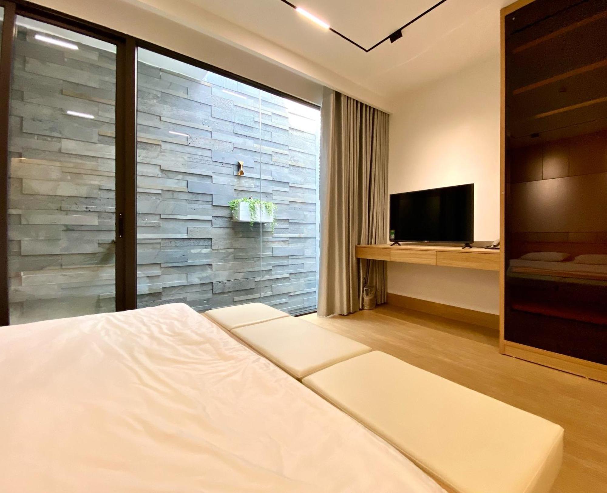 C&M Hotel Фанранг Экстерьер фото